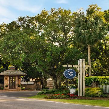 The Grand Hotel - An Autograph Collection Resort Hotel by Marriott